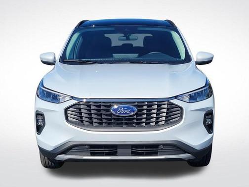 2026 Ford Escape PHEV SE