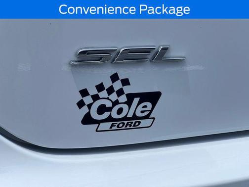 OXFORD WHITE 2024 Ford Edge SEL
