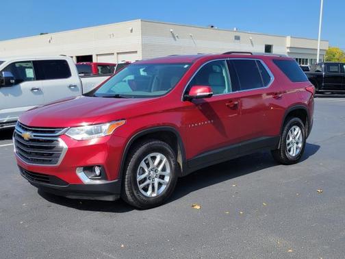 2018 Chevrolet Traverse LT Cloth