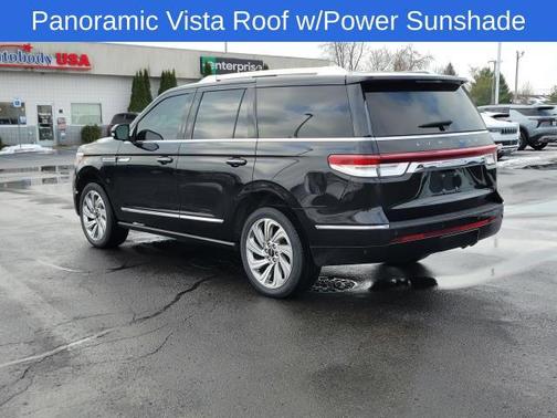 2024 Lincoln Navigator Premiere