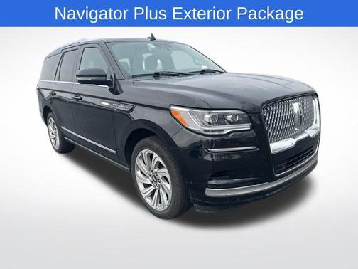 2024 Lincoln Navigator Premiere