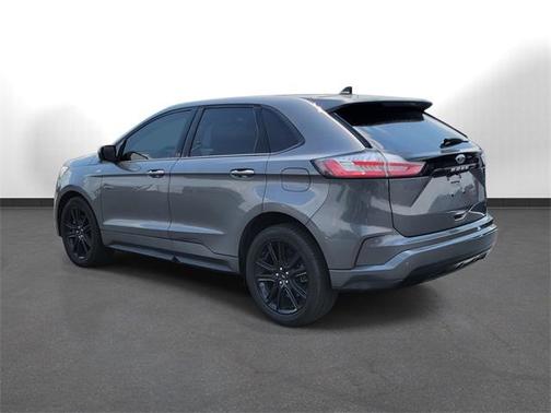 2022 Ford Edge ST Line