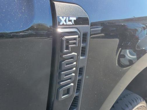 2023 Ford F-250 XLT