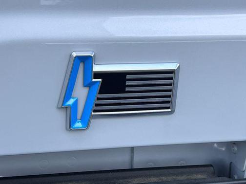 SPACE WHITE METALLIC 2025 Ford F-150 Lightning Flash