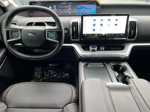 AGATE BLACK METALLIC 2025 Ford Expedition Max Platinum