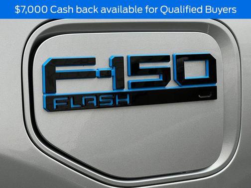 2025 Ford F-150 Lightning Flash