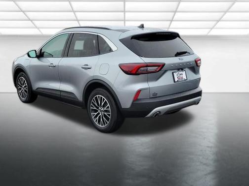 2024 Ford Escape PHEV SE