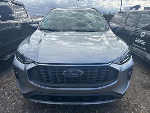 2024 Ford Escape PHEV SE