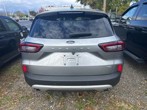 2024 Ford Escape PHEV SE