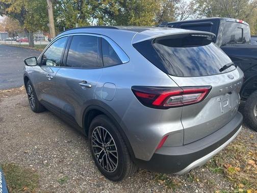 2024 Ford Escape PHEV SE