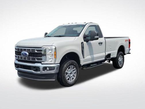 2025 Ford F-350 XLT