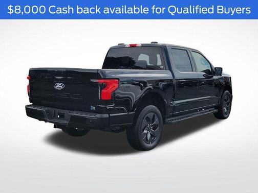2025 Ford F-150 Lightning Flash