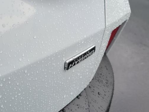 2025 Ford Escape PHEV SE