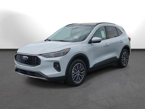 2025 Ford Escape PHEV SE