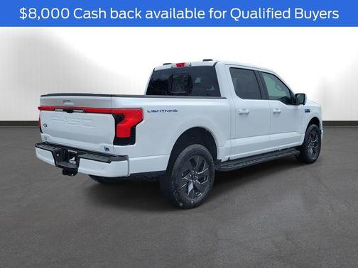 2025 Ford F-150 Lightning LARIAT