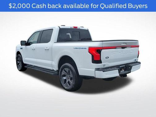 2025 Ford F-150 Lightning LARIAT