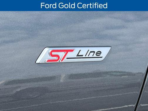 2024 Ford Escape ST-Line Elite