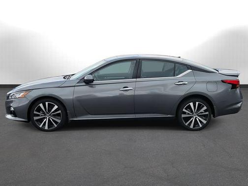 2022 Nissan Altima Platinum Intelligent AWD