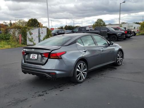 2022 Nissan Altima Platinum Intelligent AWD