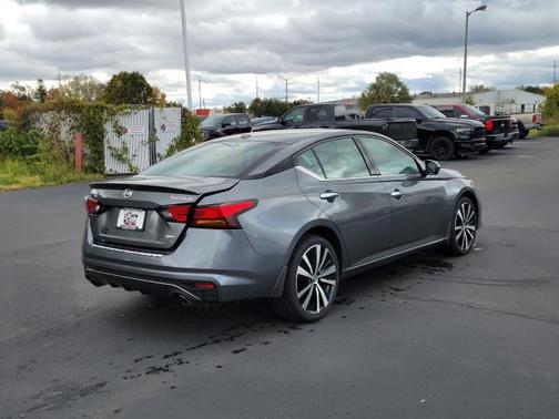 2022 Nissan Altima Platinum Intelligent AWD