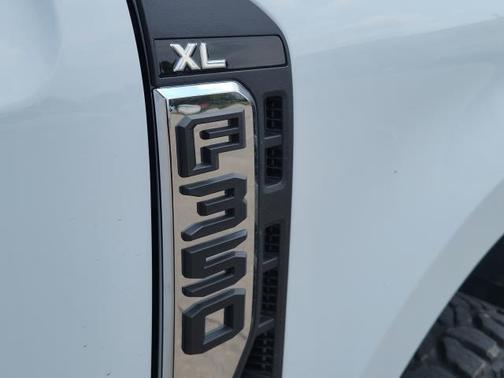 2025 Ford F-350 XL