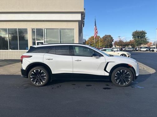2024 Chevrolet Blazer EV eAWD RS