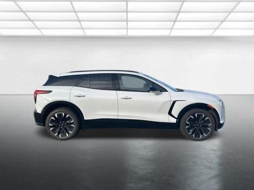 2024 Chevrolet Blazer EV eAWD RS