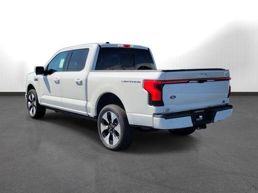 2025 Ford F-150 Lightning Platinum