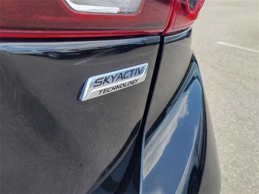 2016 Mazda Mazda3 i Sport