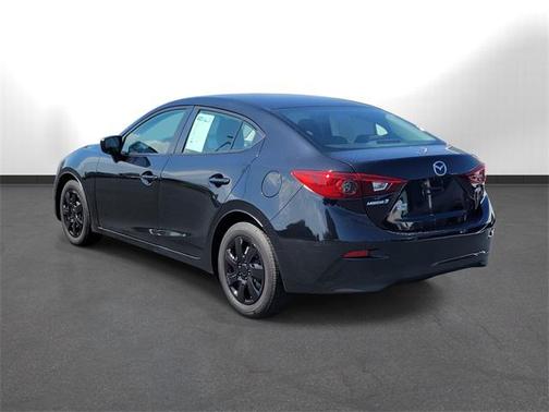 2016 Mazda Mazda3 i Sport