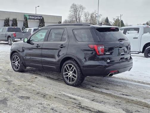 2017 Ford Explorer sport