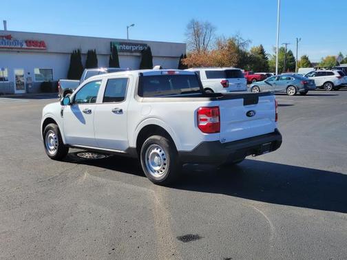 2025 Ford Maverick XL