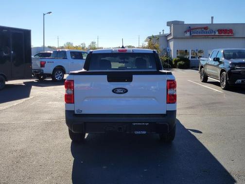 2025 Ford Maverick XL