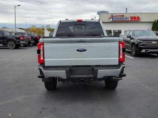 2026 Ford F-350 Lariat