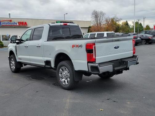 2026 Ford F-350 Lariat