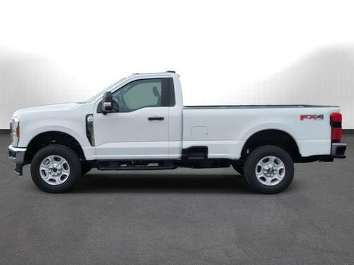 2026 Ford F-350 XLT