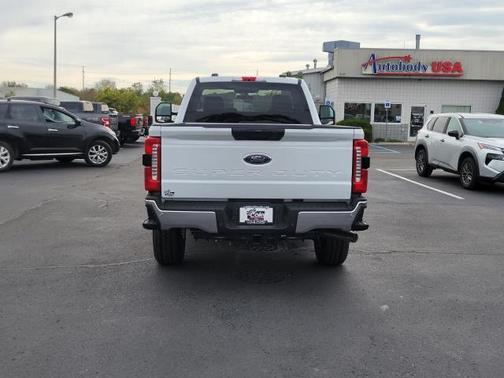 2026 Ford F-350 XLT