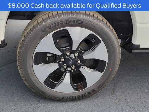 2025 Ford F-150 Lightning Platinum