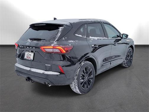 2025 Ford Escape ST-Line Elite