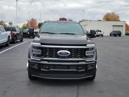 2026 Ford F-450 Platinum