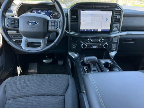 ICONIC SILVER METALLIC 2022 Ford F-150 XLT