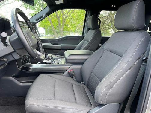 ICONIC SILVER METALLIC 2022 Ford F-150 XLT
