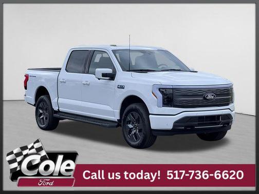 OXFORD WHITE 2025 Ford F-150 Lightning LARIAT