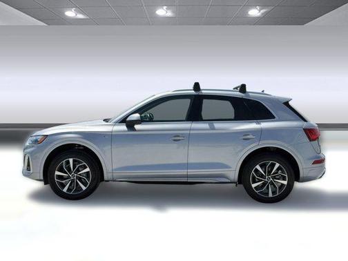 2023 Audi Q5 45 S line Premium