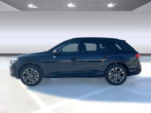 2026 Audi Q7 45 Premium