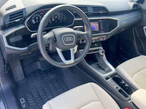 2022 Audi Q3 45 S line Premium