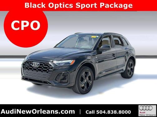 Mythos Black Metallic 2023 Audi Q5 45 S line Premium Plus