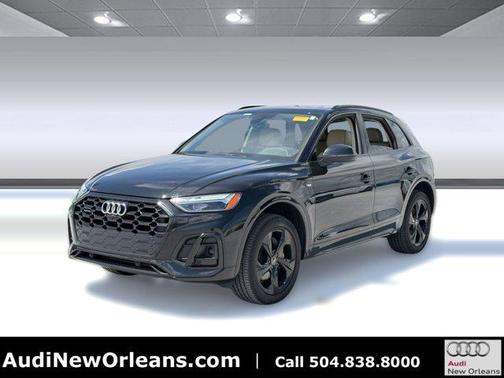 Mythos Black Metallic 2023 Audi Q5 45 S line Premium Plus