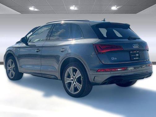 2025 Audi Q5 45 S line Premium