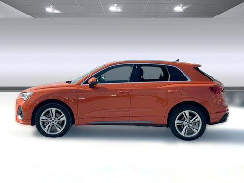 2022 Audi Q3 45 S line Premium Plus